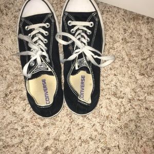 black converse
